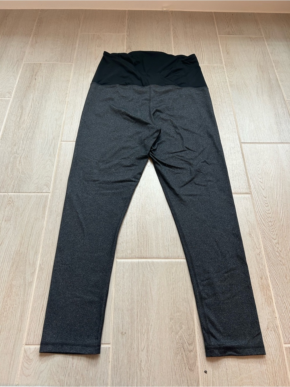 Isabel Maternity-Style Black Leggings